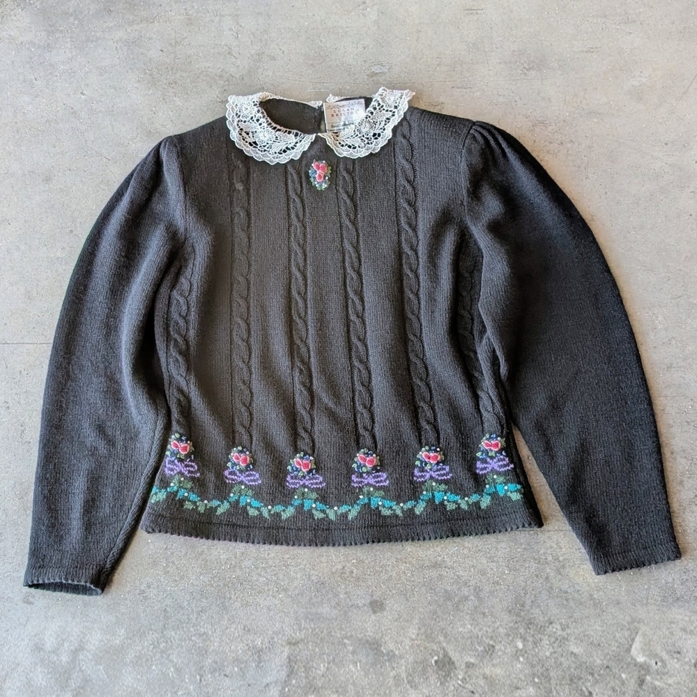 Vintage Susan Bristol Black Wool Angora Floral Embroidered Lace Collar Sweater